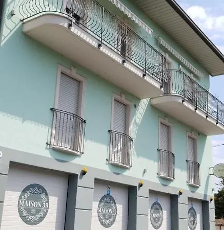 Gruppo Luxe Domus - Maison 39 Bed & Breakfast
