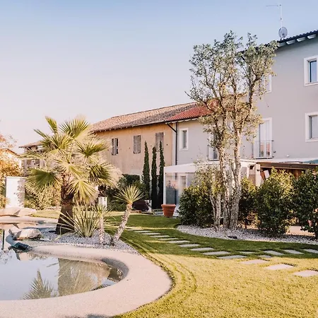 Gruppo Luxe Domus - Maison 39 Bed & Breakfast Vigevano