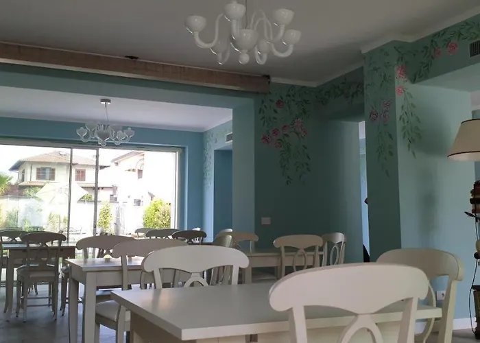 Gruppo Luxe Domus 4* Vigevano