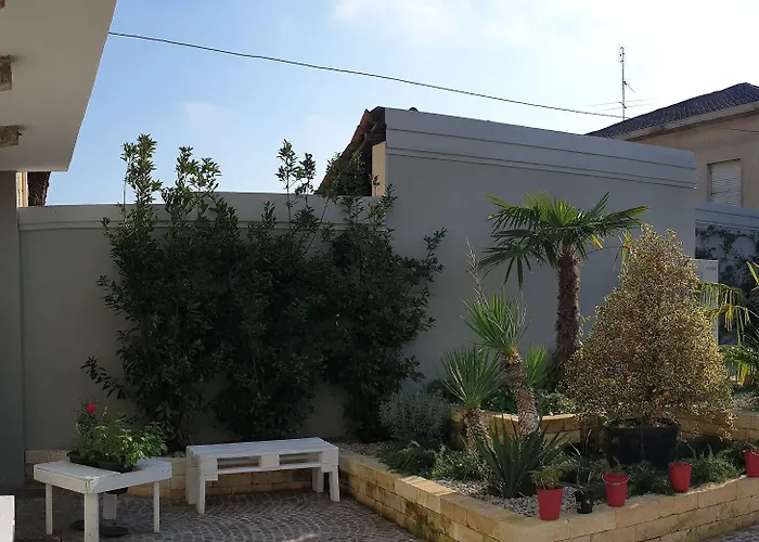 Frühstückspension Gruppo Luxe Domus 4*