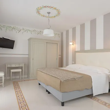 Gruppo Luxe Domus 4*