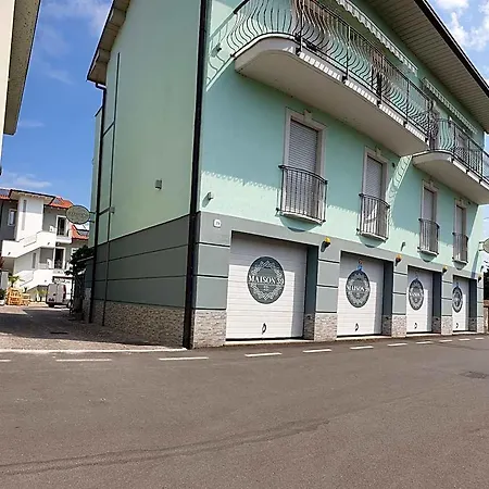Gruppo Luxe Domus 4* Vigevano