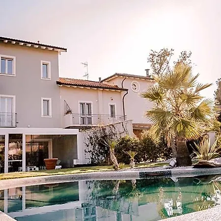 Bed & Breakfast Gruppo Luxe Domus Vigevano
