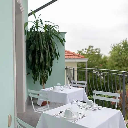 Gruppo Luxe Domus
