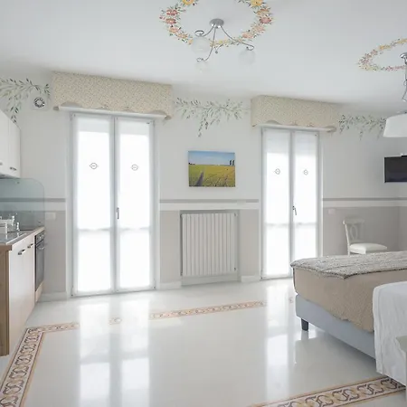 Gruppo Luxe Domus 2* Vigevano