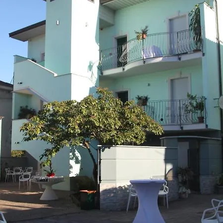 Gruppo Luxe Domus Отель типа 